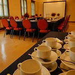 Vierseithof Oda ve Kahvaltı 3*