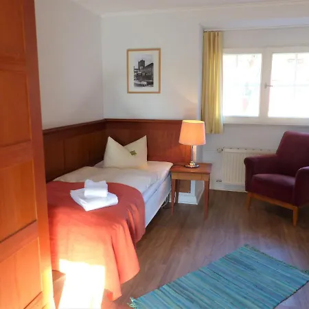 Vierseithof Bed & Breakfast 3*