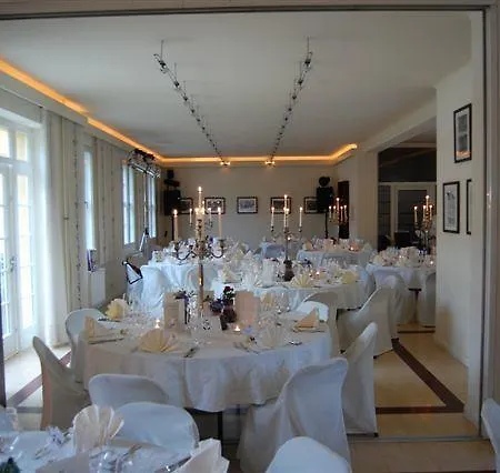 Vierseithof 3* Luckenwalde