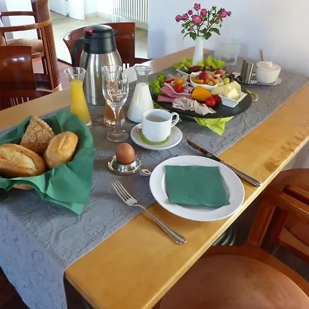 Vierseithof Couette-café