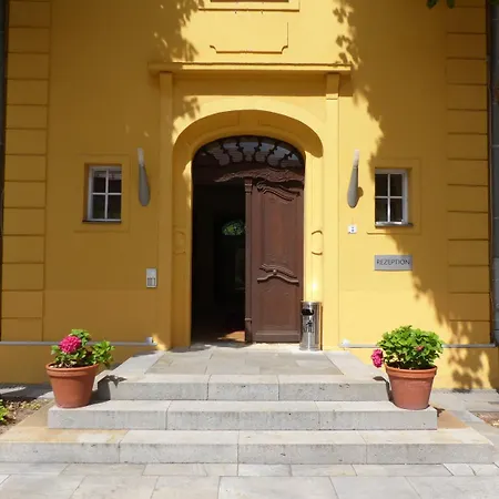 Vierseithof فندق مبيت وإفطار 3*