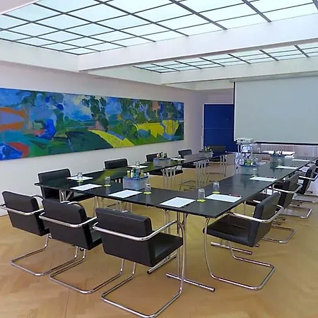 Vierseithof 3* Luckenwalde