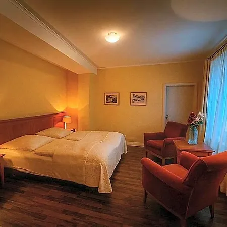 Vierseithof 3* Luckenwalde