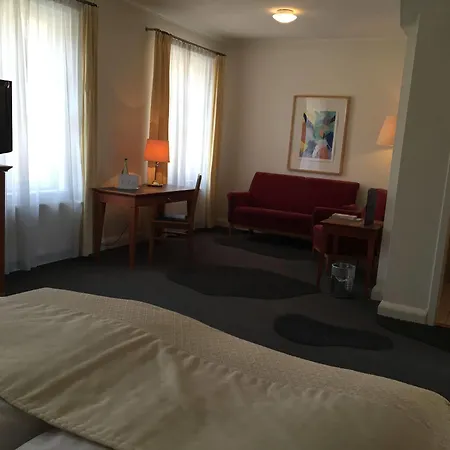 Vierseithof Nocleg ze śniadaniem 3*