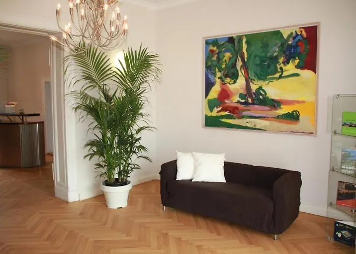 Vierseithof 3* Luckenwalde